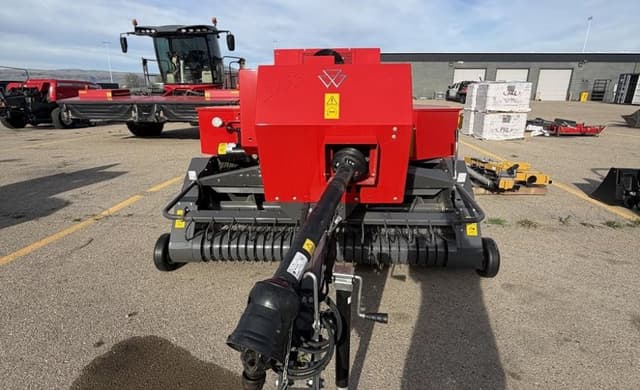 Image of Massey Ferguson 1840 equipment image 4
