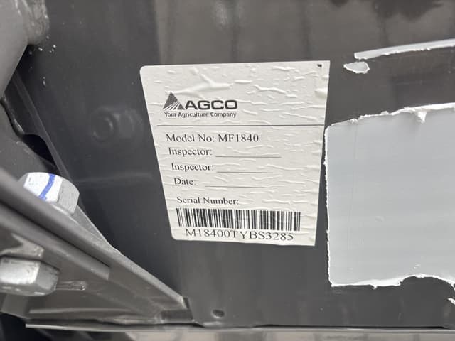 Image of Massey Ferguson 1840 equipment image 1