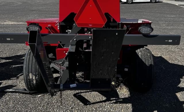 Image of Massey Ferguson 1840 equipment image 4