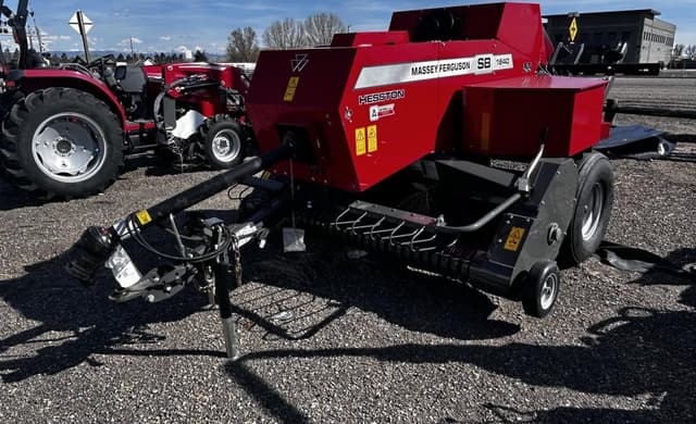 Image of Massey Ferguson 1840 equipment image 2