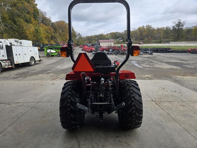 Image of Massey Ferguson 1E.35 equipment image 4
