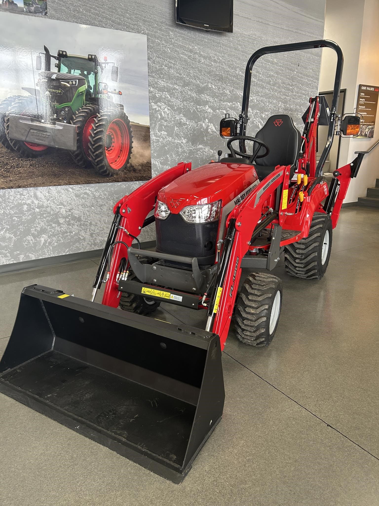 2026 Massey Ferguson 1GC.23 Equipment Image0