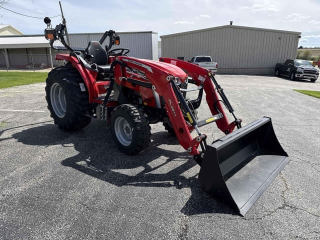 Image of Massey Ferguson 1M.35 equipment image 4