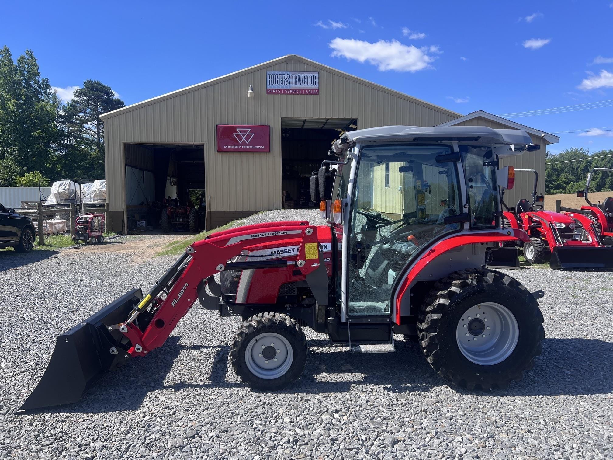2026 Massey Ferguson 1M.40 Equipment Image0