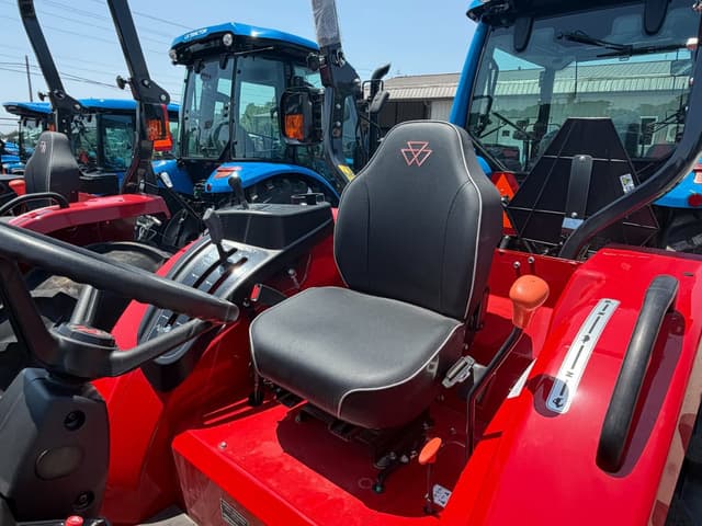 Image of Massey Ferguson 2E.60 equipment image 4
