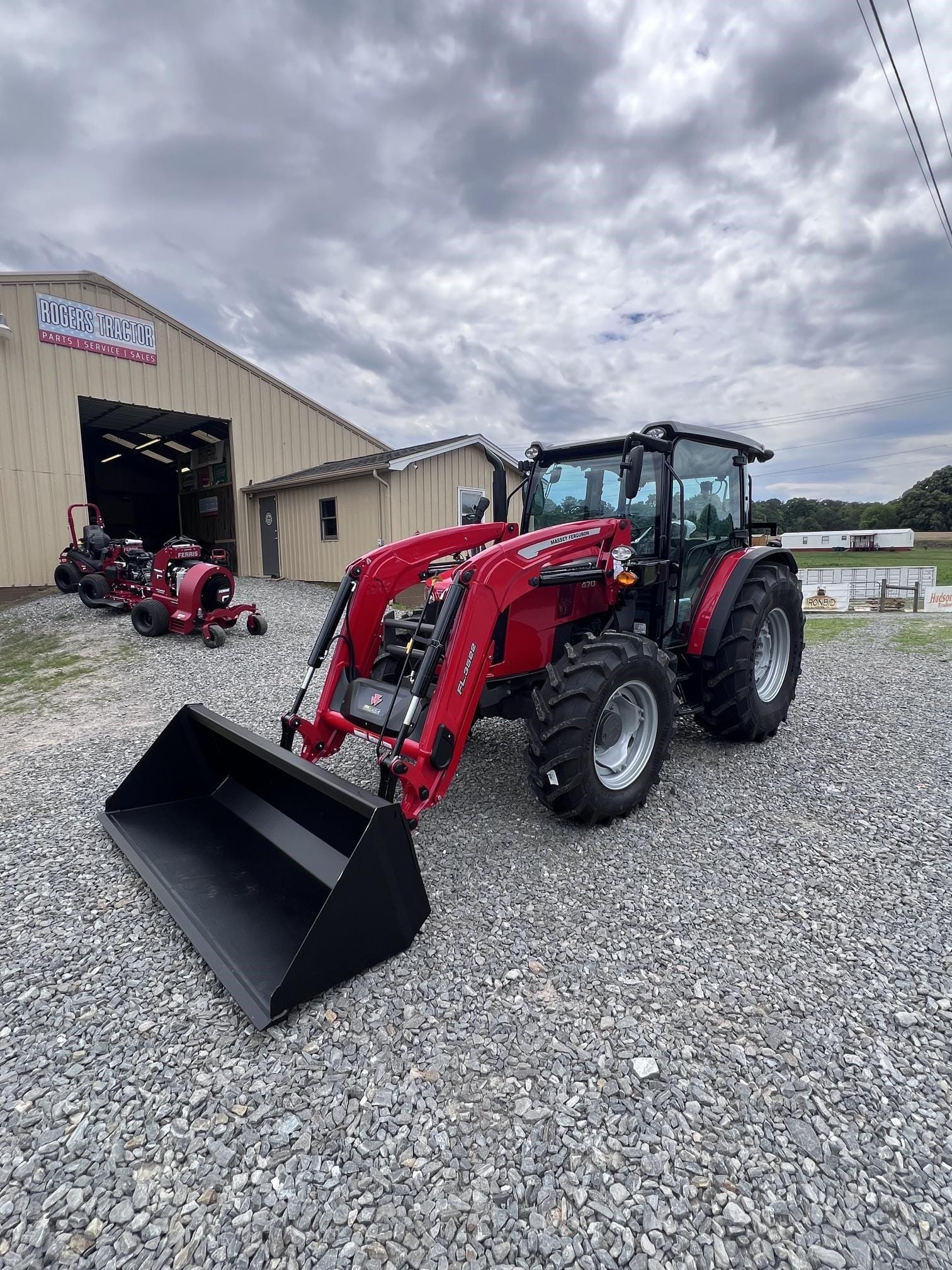 2026 Massey Ferguson 4707 Equipment Image0