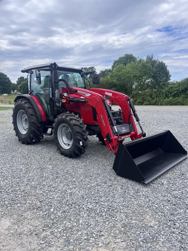 Image of Massey Ferguson 4707 equipment image 2