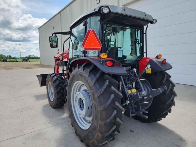 Image of Massey Ferguson 4710 equipment image 4