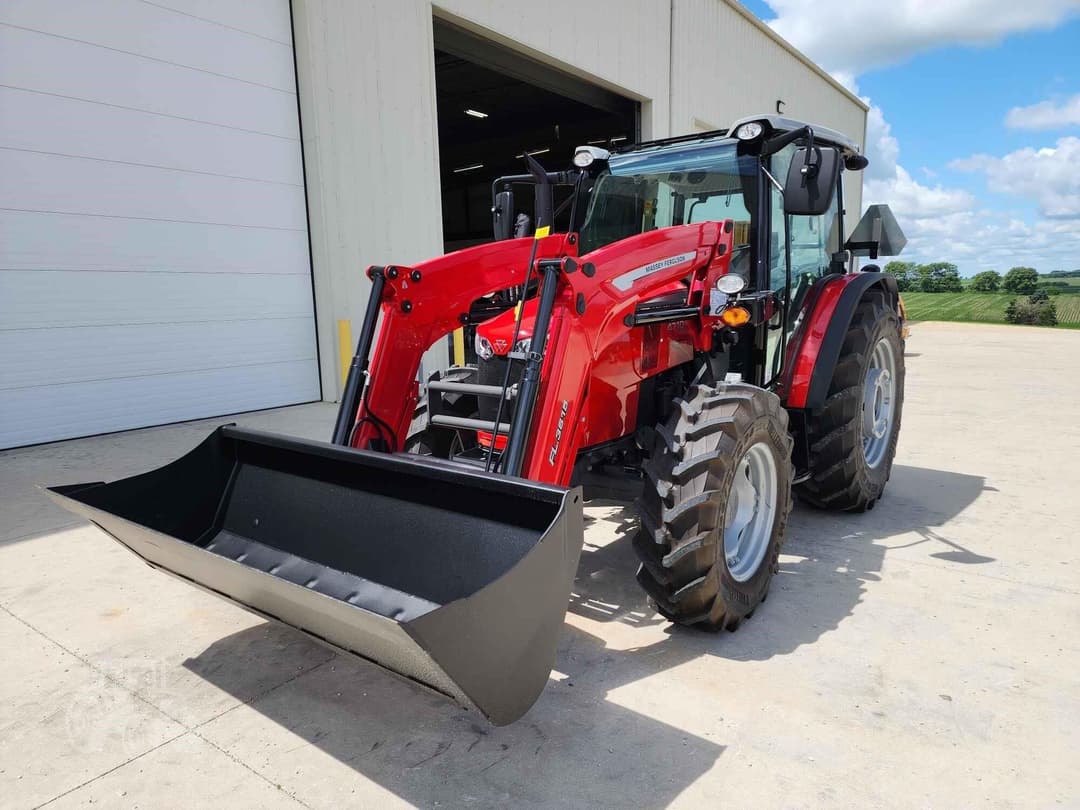 Image of Massey Ferguson 4710 Primary image