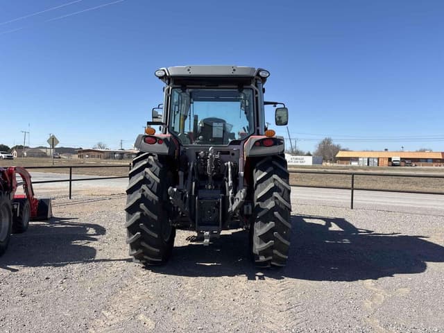 Image of Massey Ferguson 5M.115 equipment image 4