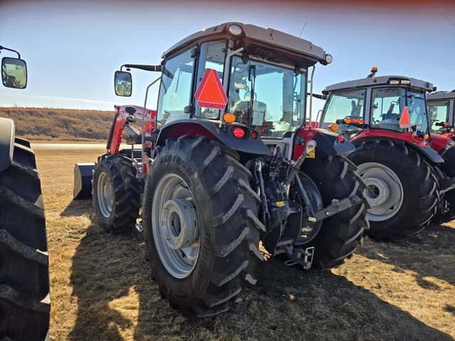 Image of Massey Ferguson 5M.145 equipment image 3
