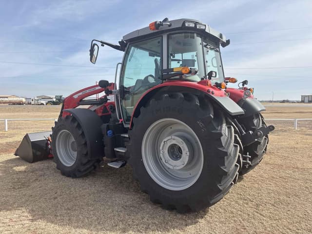 Image of Massey Ferguson 5S.135 equipment image 4