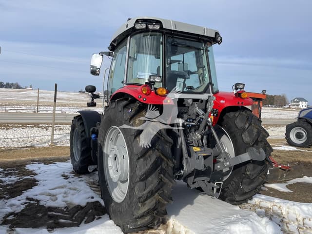 Image of Massey Ferguson 5S.145 equipment image 4