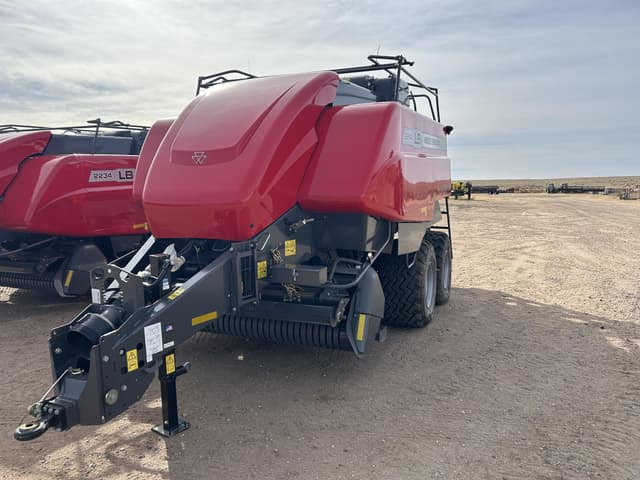 Image of Massey Ferguson LB2244 equipment image 1