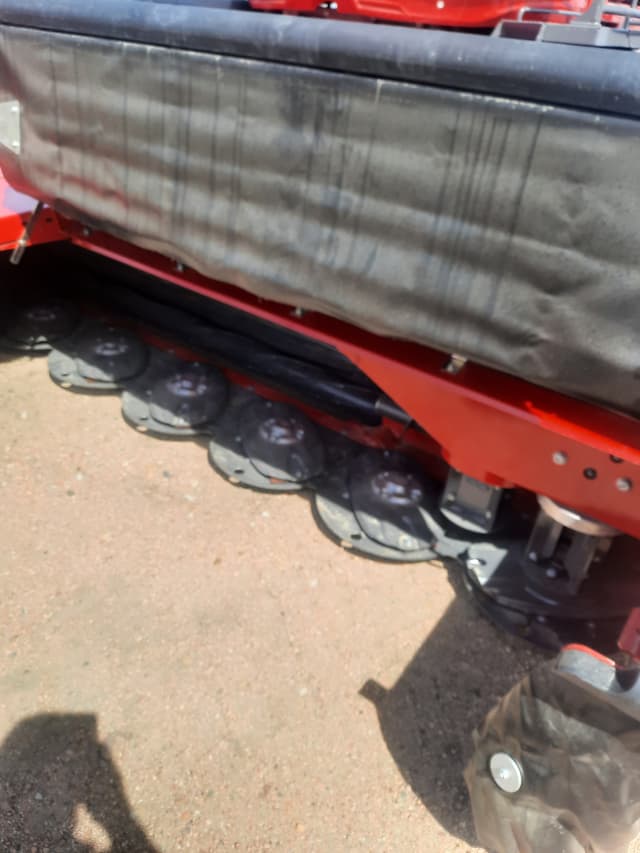 Image of Massey Ferguson 9316D equipment image 2