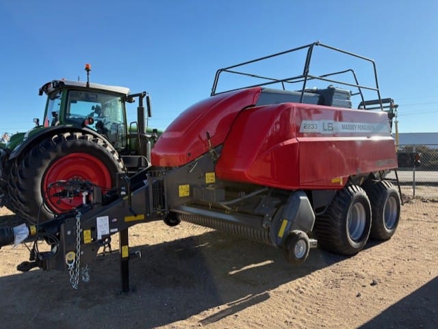 2026 Massey Ferguson LB2233 Equipment Image0