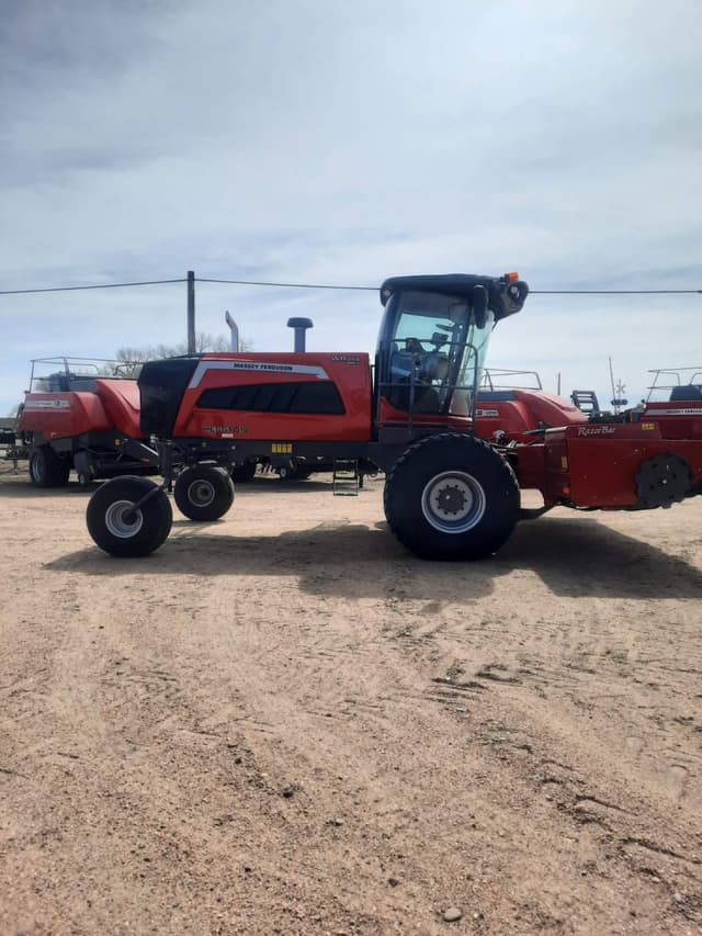 Image of Massey Ferguson WR235 equipment image 3