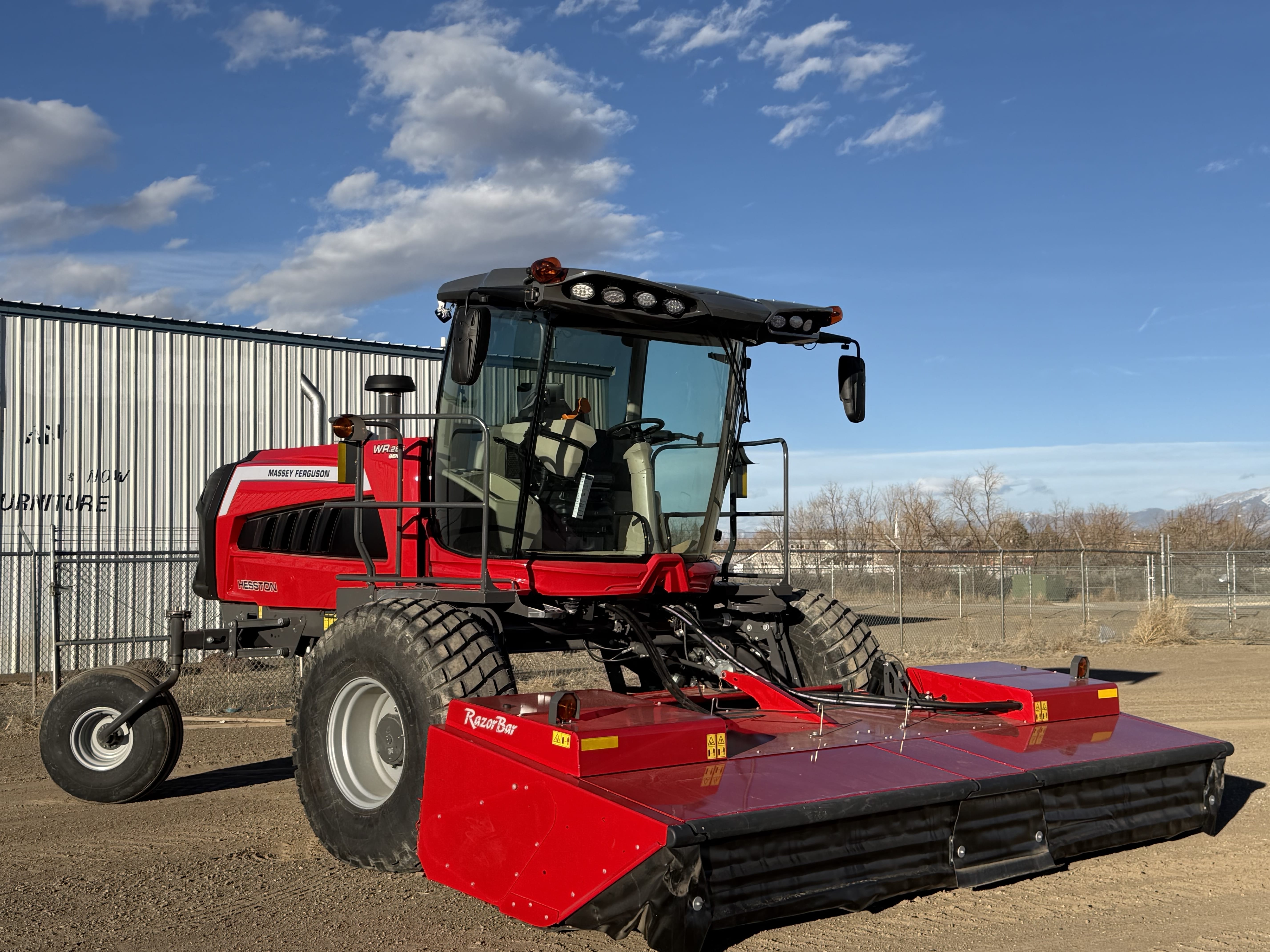 Main image Massey Ferguson WR265