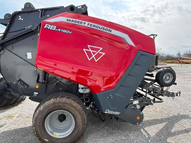 Image of Massey Ferguson RB4180V equipment image 1