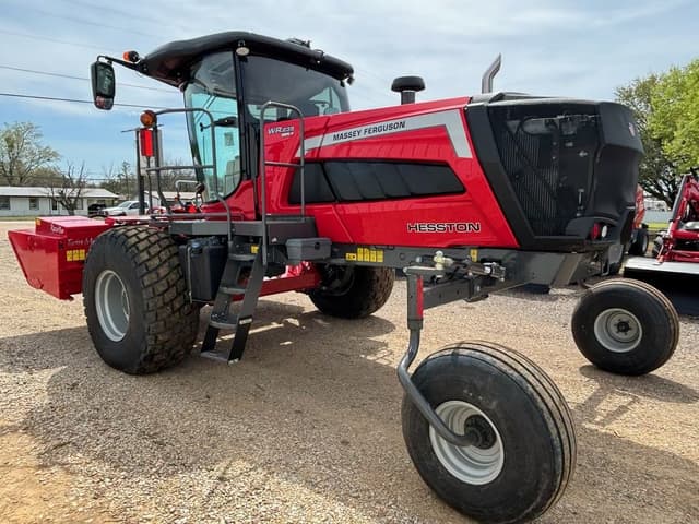 Image of Massey Ferguson WR235 equipment image 4