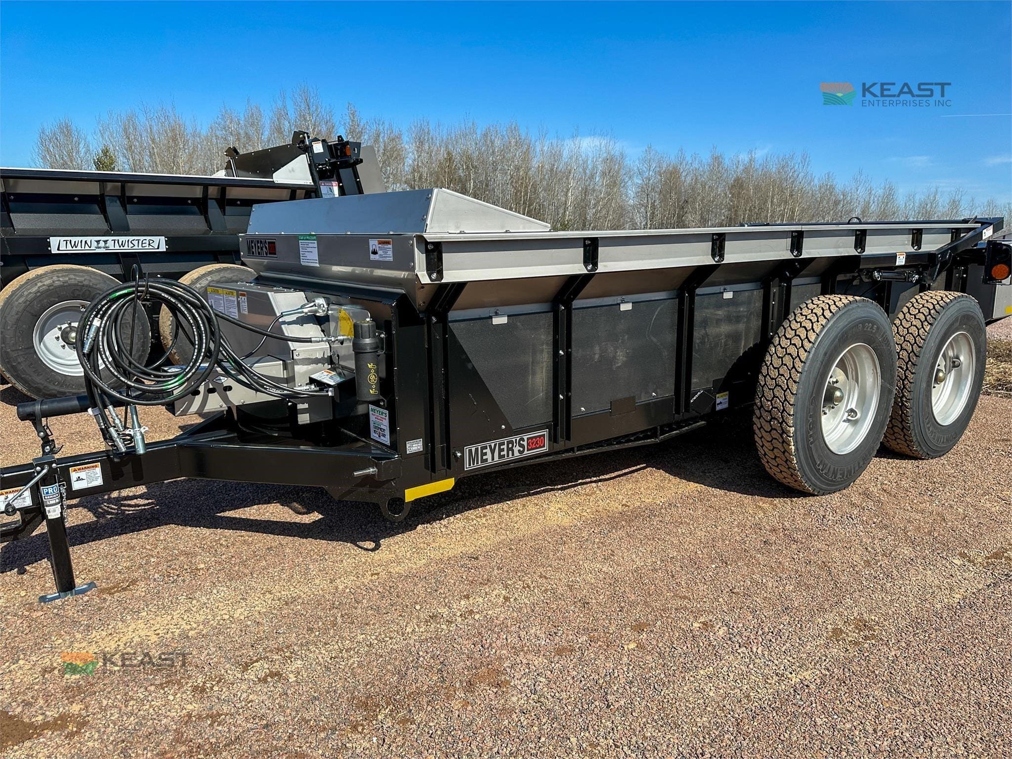2026 Meyer's M3230 Equipment Image0
