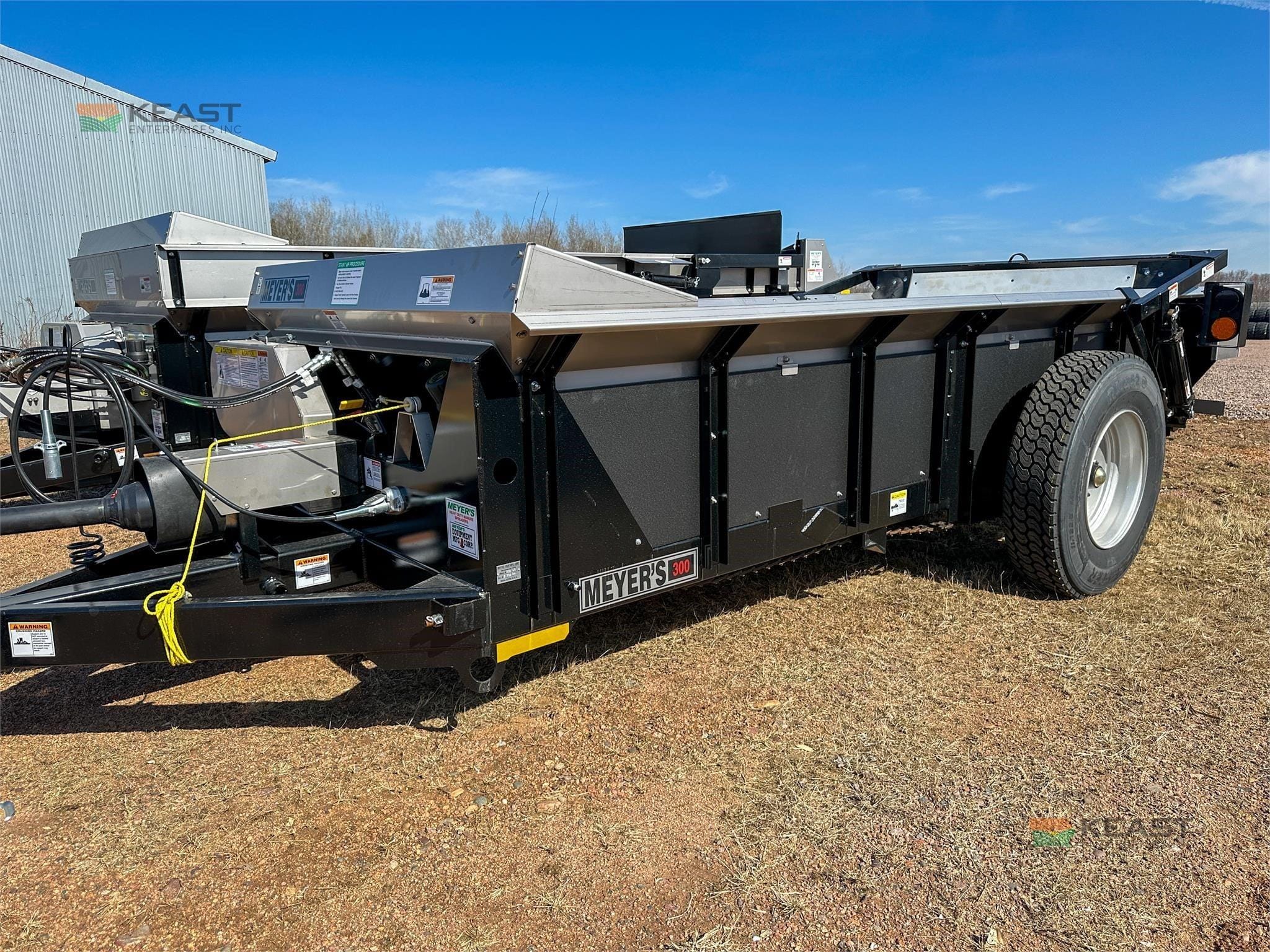 2026 Meyer's M300 Equipment Image0