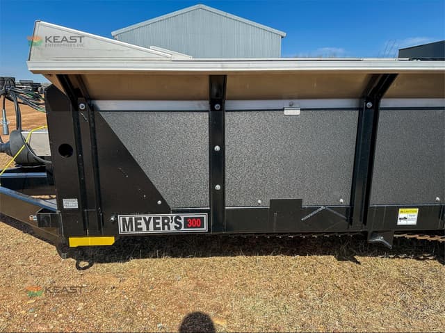 Image of Meyer's M300 equipment image 1