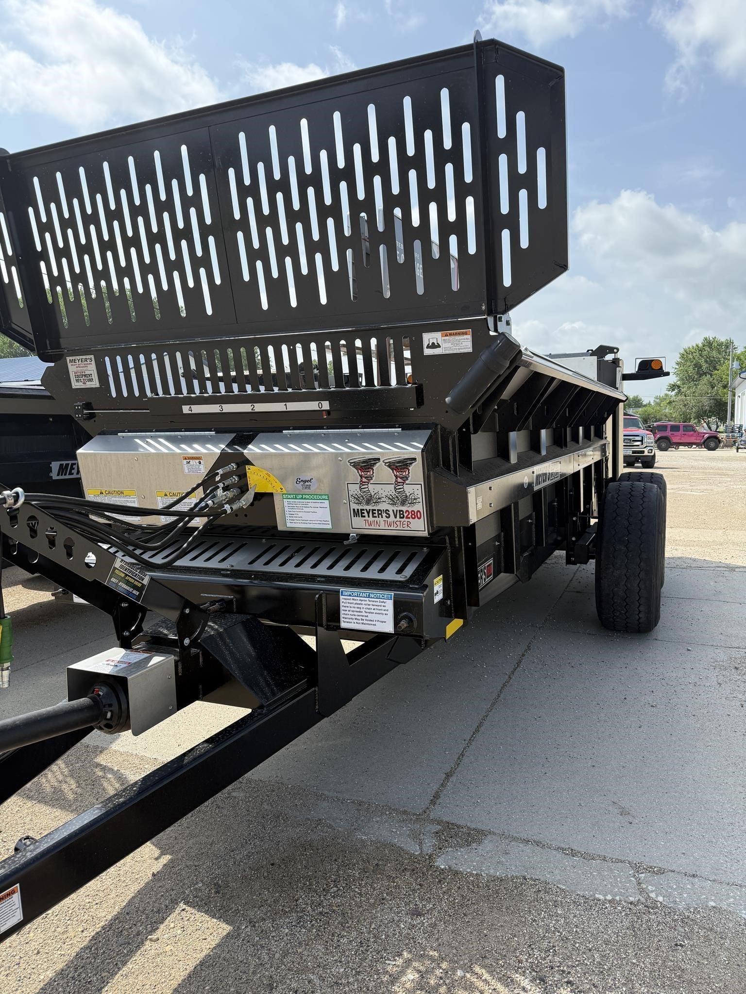 2026 Meyer's VB280 Equipment Image0