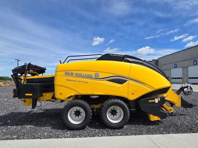 Image of New Holland 340S Plus Image 0
