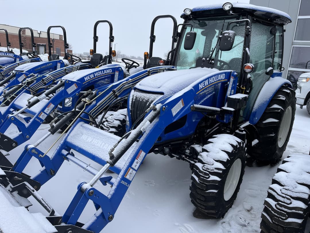 Image of New Holland Boomer 55 Image 0