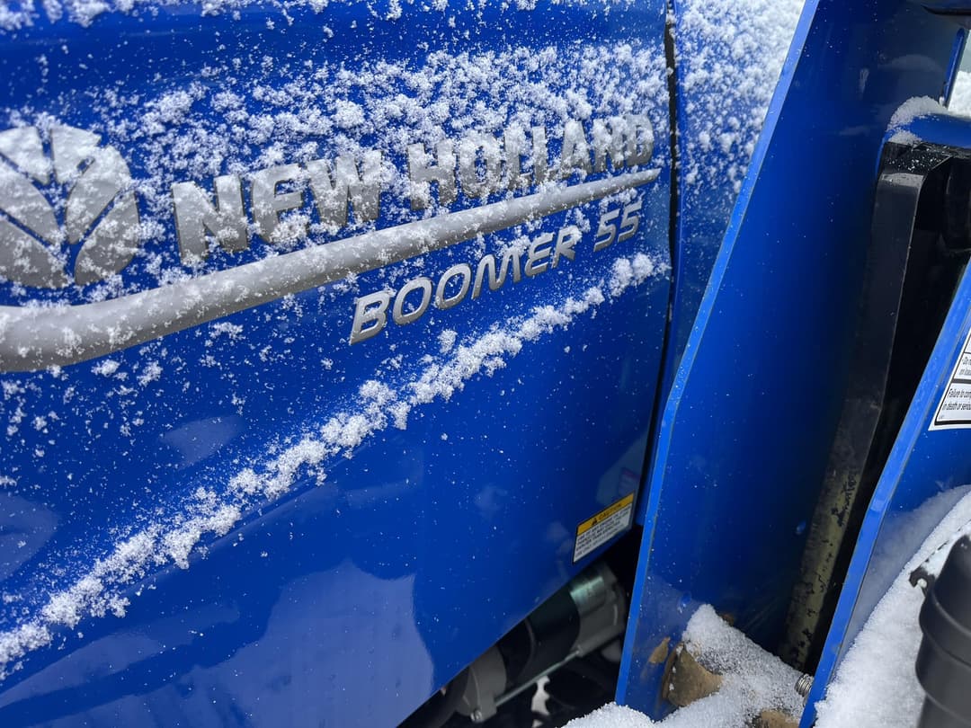 Image of New Holland Boomer 55 Image 1