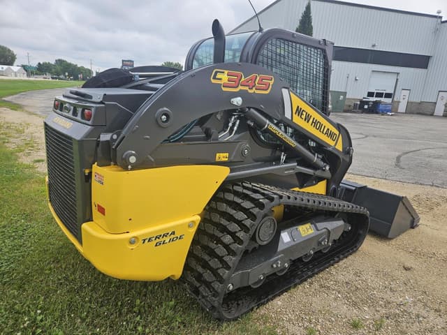 Image of New Holland C345 equipment image 4