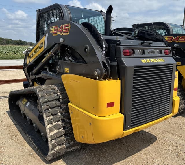 Image of New Holland C345 equipment image 3