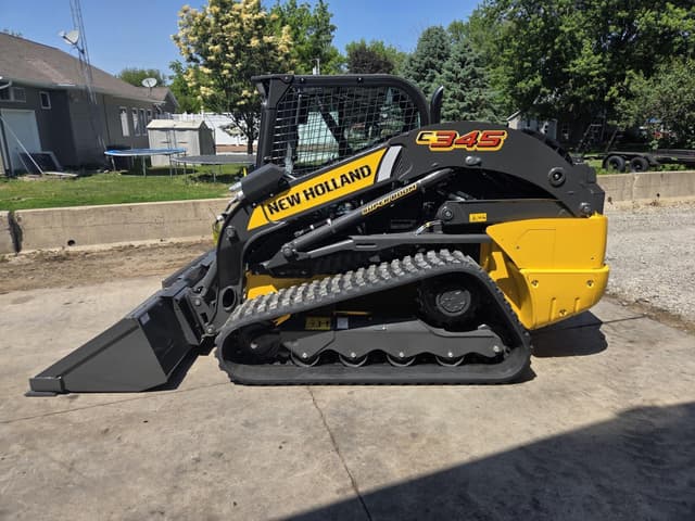 Image of New Holland C345 equipment image 1