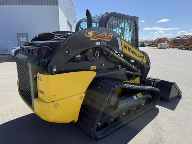 Image of New Holland C345 equipment image 2