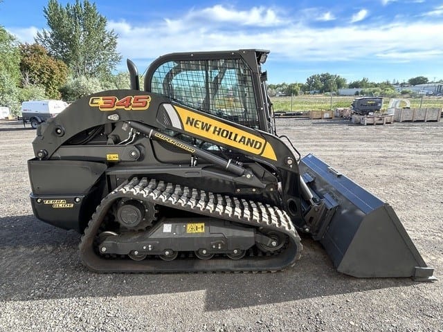 New Holland C345 Equipment Image0