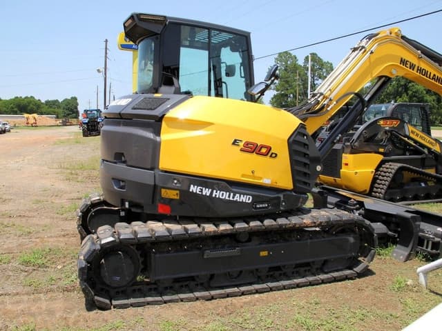 Image of New Holland E90D equipment image 3