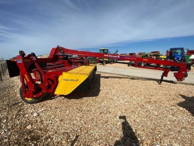 Image of New Holland 313 Plus equipment image 2