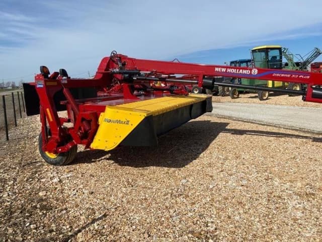 Image of New Holland 313 Plus equipment image 3