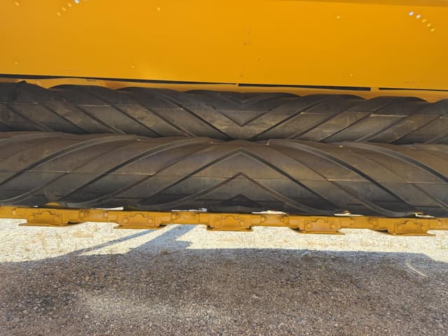 Image of New Holland Discbine 209 equipment image 4