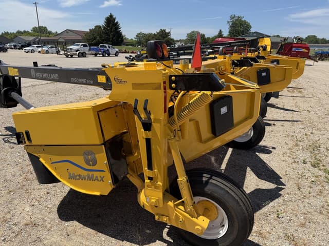 Image of New Holland Discbine 209 equipment image 2