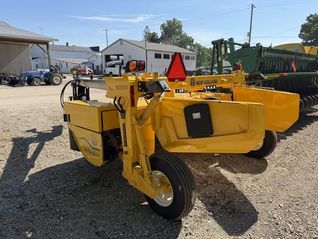 Image of New Holland Discbine 209 equipment image 4