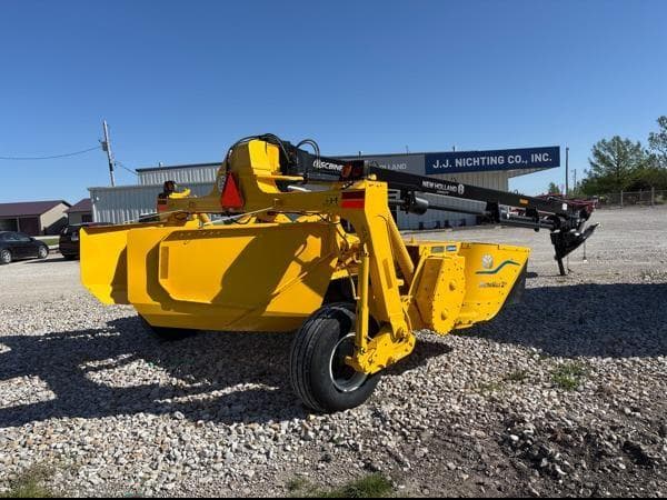 Image of New Holland 312 Plus equipment image 2