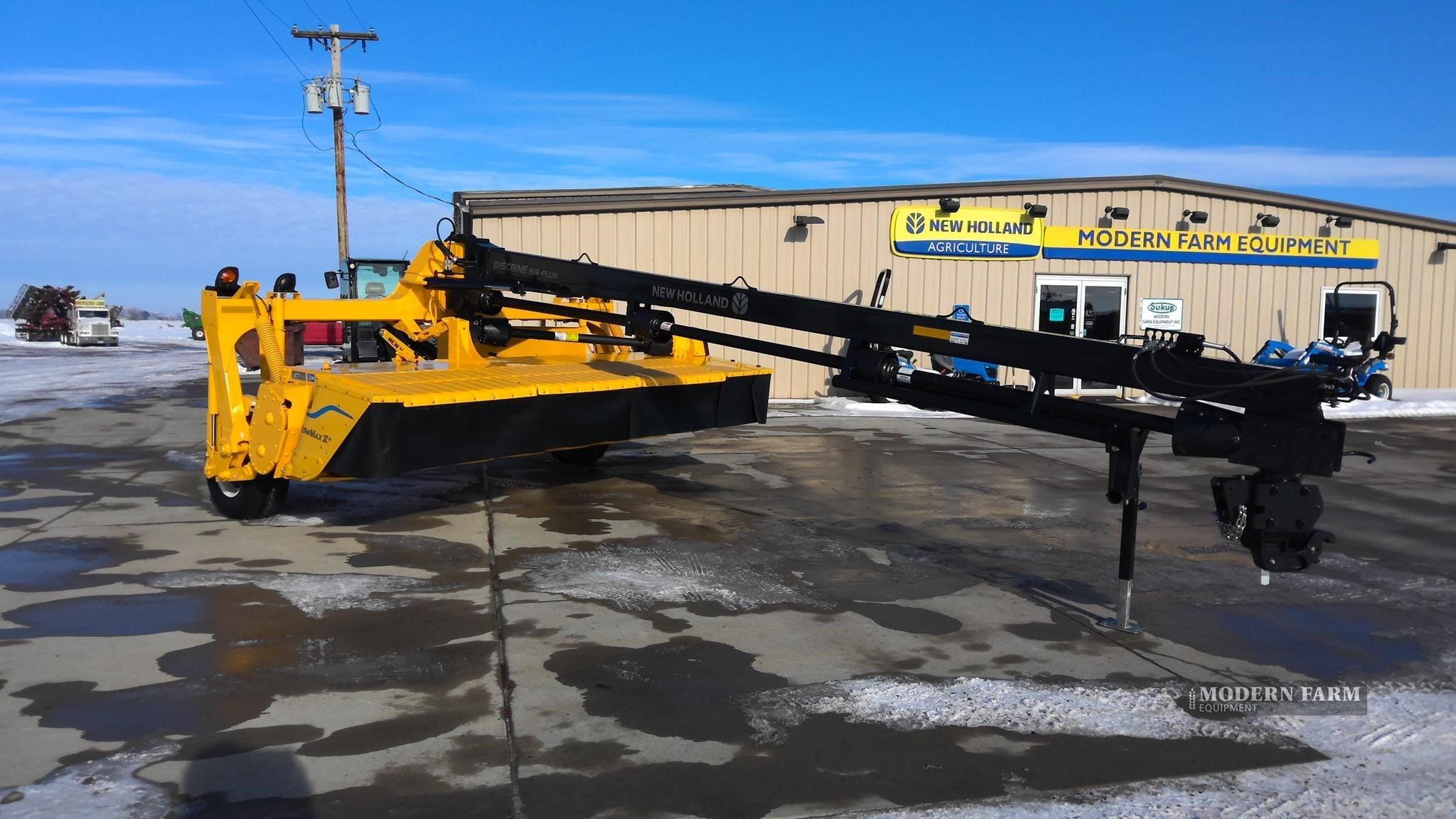 2026 New Holland 313 Plus Equipment Image0