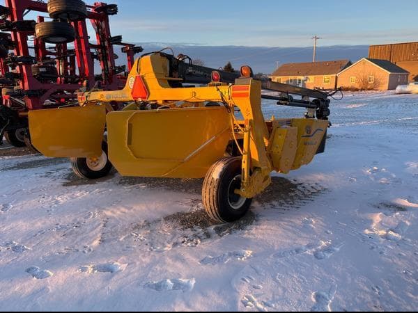 Image of New Holland 313 Plus equipment image 2