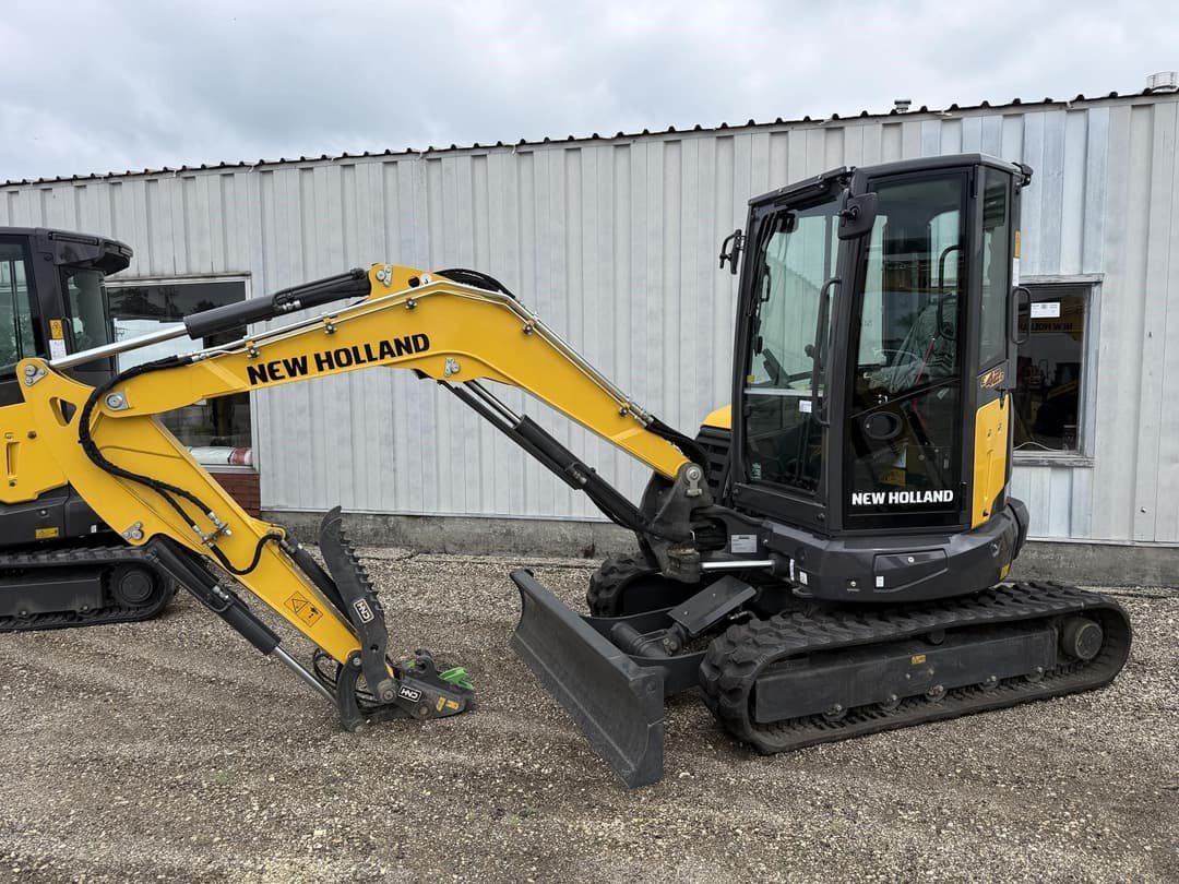 Image of New Holland E42D Image 0