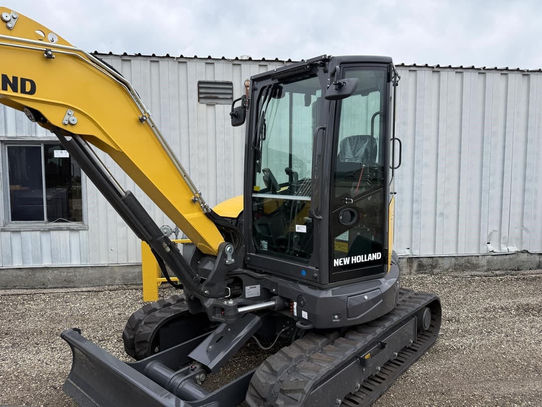 Image of New Holland E50D Image 1