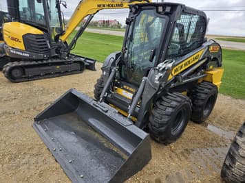 Main image New Holland L320
