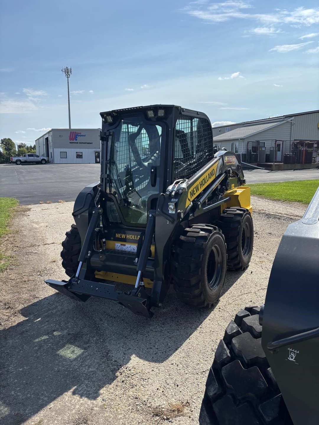 Image of New Holland L320 Primary image