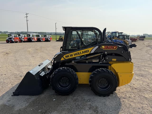 Image of New Holland L320 equipment image 1